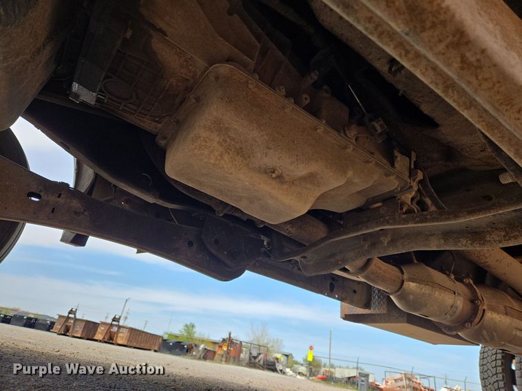 image for item EL5517 2009 Ford F450 SuperDuty flatbed truck