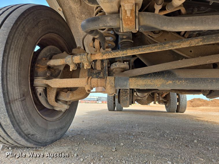 image for item EL5517 2009 Ford F450 SuperDuty flatbed truck