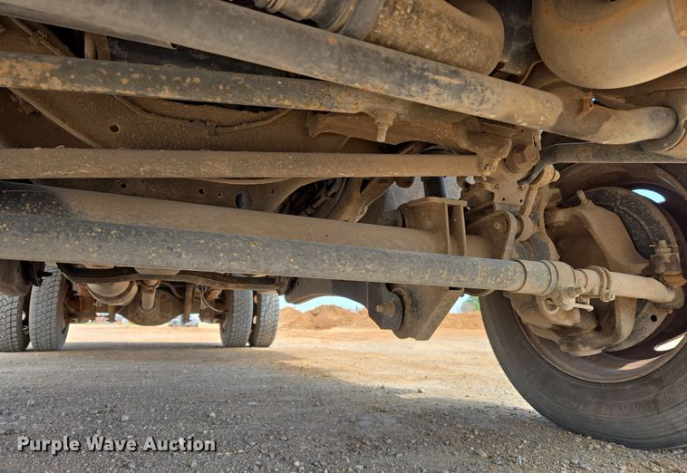 image for item EL5517 2009 Ford F450 SuperDuty flatbed truck