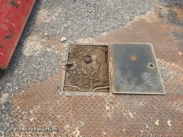 image for item EL5517 2009 Ford F450 SuperDuty flatbed truck