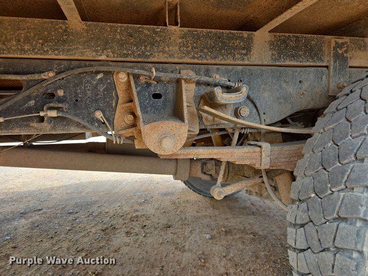 image for item EL5517 2009 Ford F450 SuperDuty flatbed truck