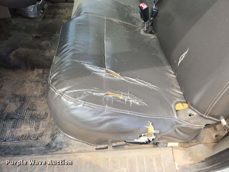 image for item EL5517 2009 Ford F450 SuperDuty flatbed truck