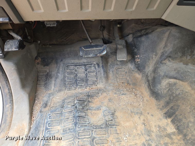 image for item EL5517 2009 Ford F450 SuperDuty flatbed truck