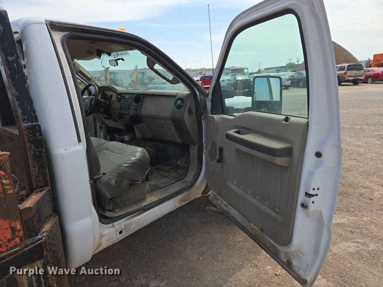 image for item EL5517 2009 Ford F450 SuperDuty flatbed truck