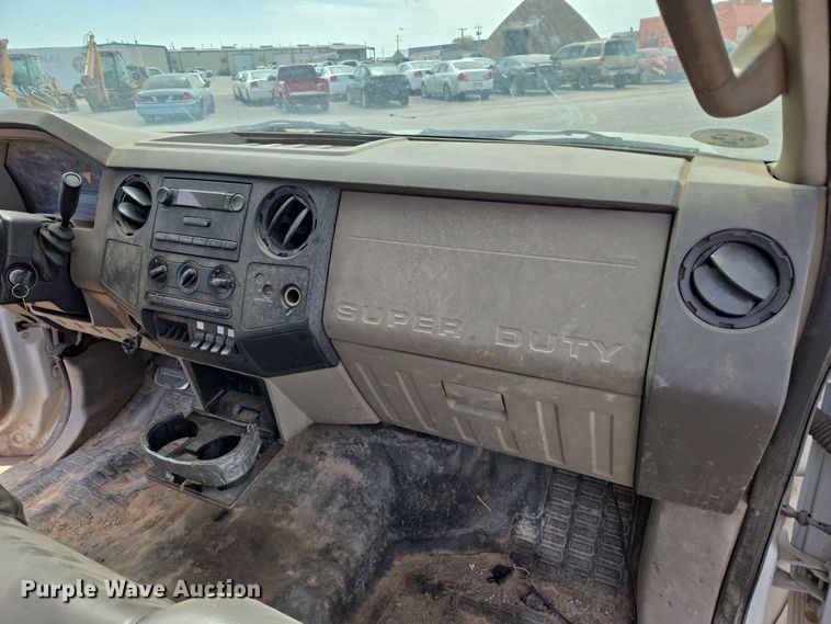 image for item EL5517 2009 Ford F450 SuperDuty flatbed truck