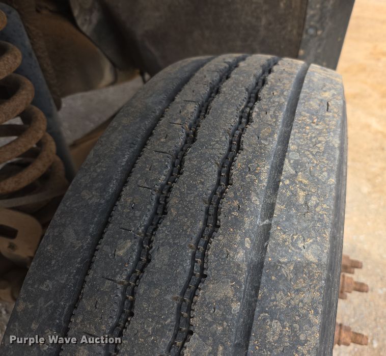 image for item EL5517 2009 Ford F450 SuperDuty flatbed truck