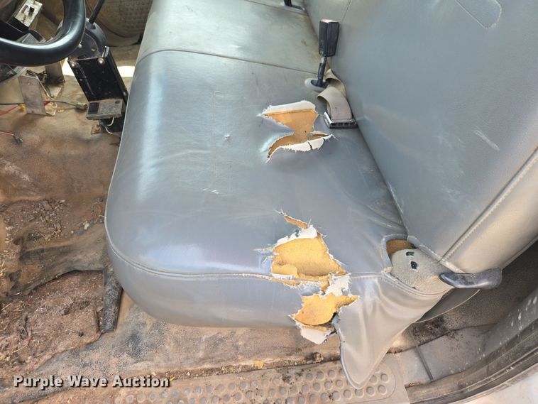 image for item EL5518 2006 Ford F450 Super Duty dump truck