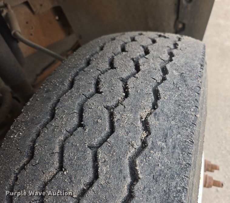 image for item EL5518 2006 Ford F450 Super Duty dump truck