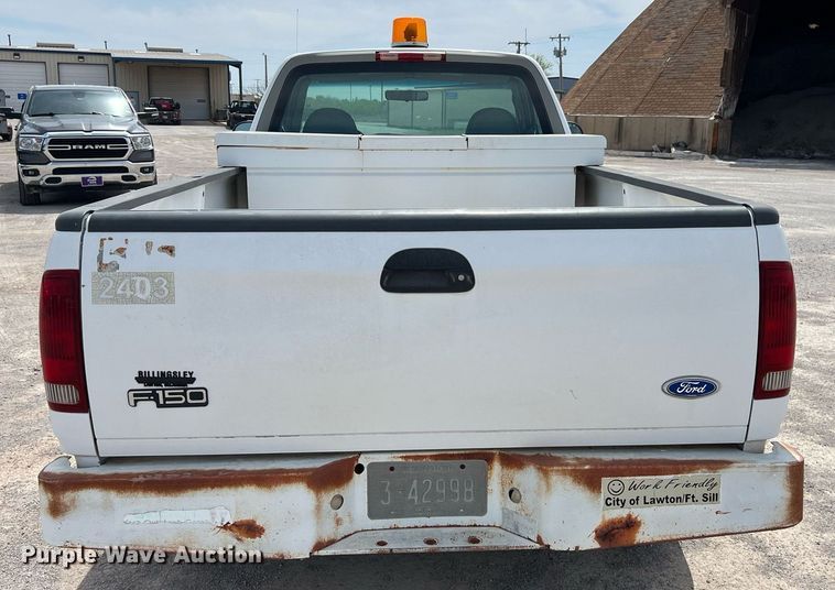 image for item EL5520 1997 Ford F150 pickup truck