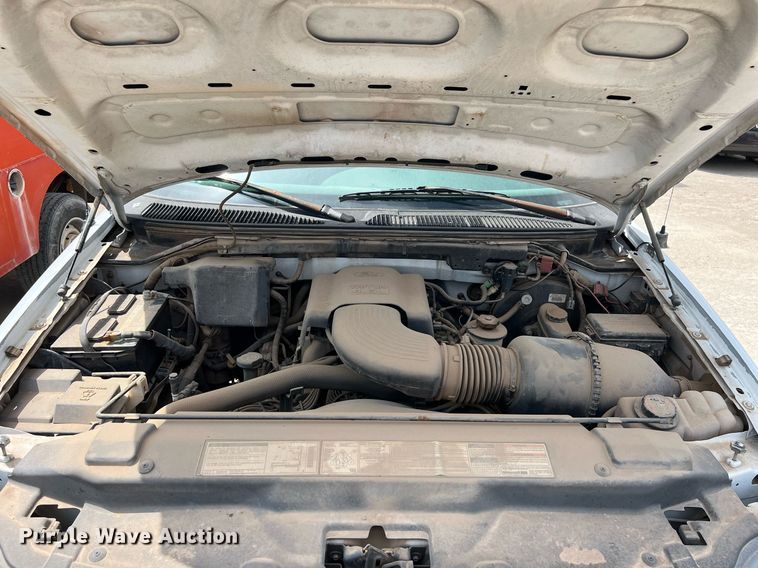 image for item EL5520 1997 Ford F150 pickup truck