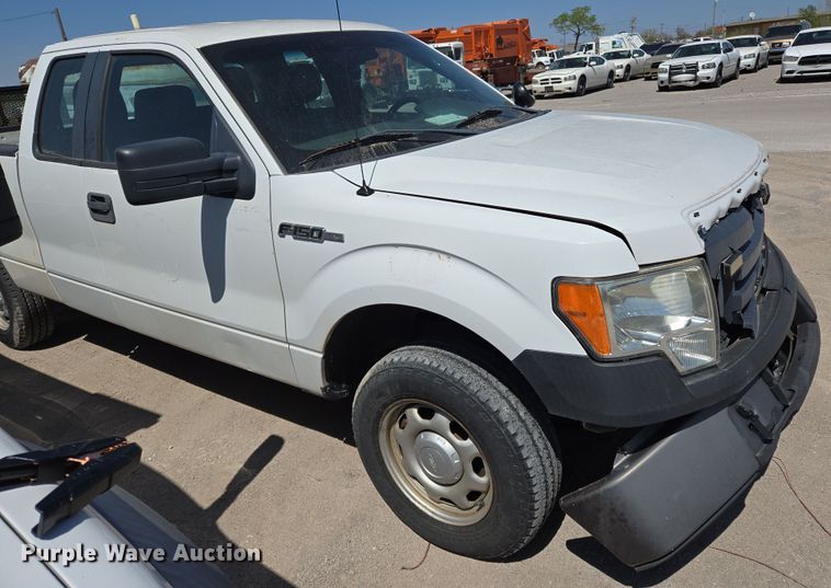 image for item EL5526 2012 Ford F150 SuperCab pickup truck