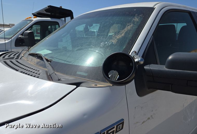 image for item EL5526 2012 Ford F150 SuperCab pickup truck