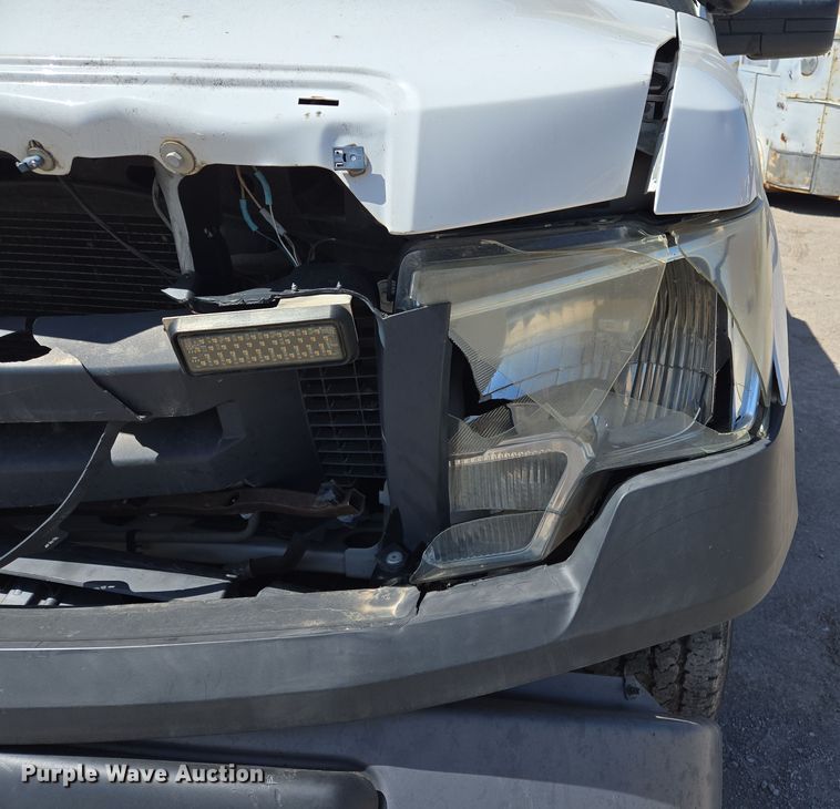 image for item EL5526 2012 Ford F150 SuperCab pickup truck