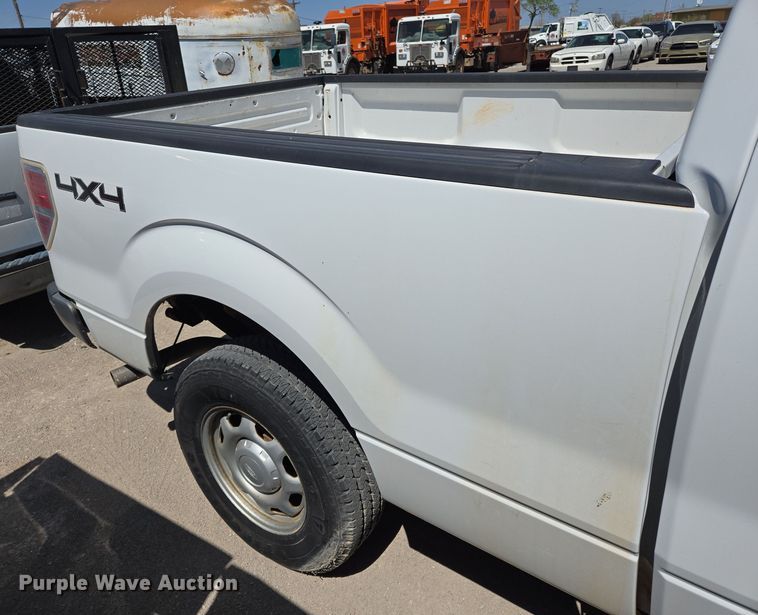 image for item EL5526 2012 Ford F150 SuperCab pickup truck