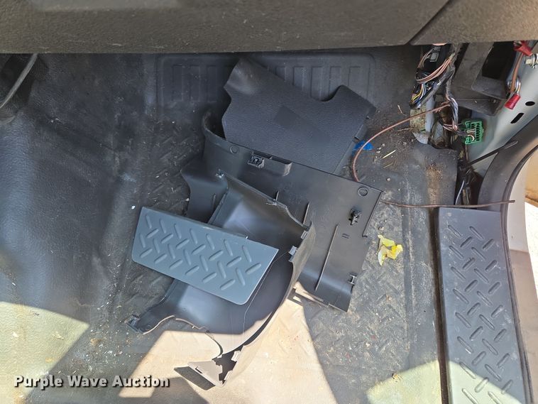 image for item EL5526 2012 Ford F150 SuperCab pickup truck