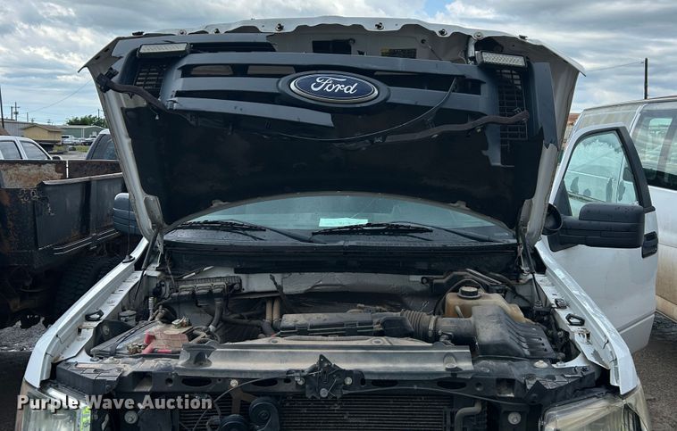 image for item EL5526 2012 Ford F150 SuperCab pickup truck