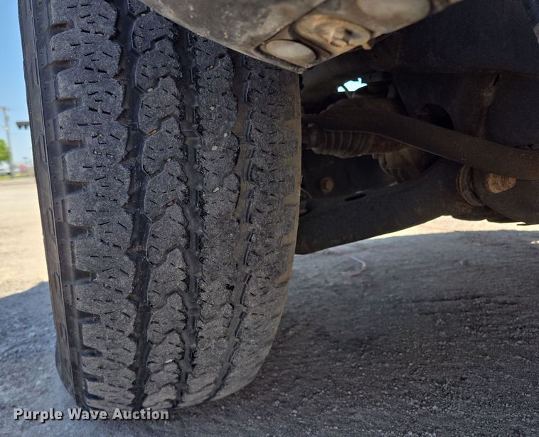 image for item EL5526 2012 Ford F150 SuperCab pickup truck