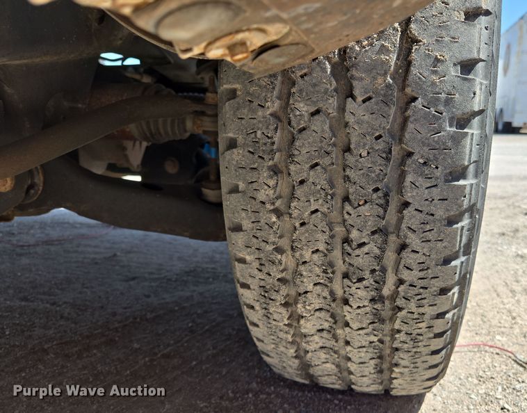 image for item EL5526 2012 Ford F150 SuperCab pickup truck