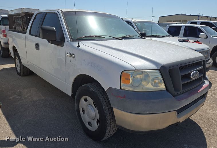 image for item EL5527 2005 Ford F150 SuperCab pickup truck