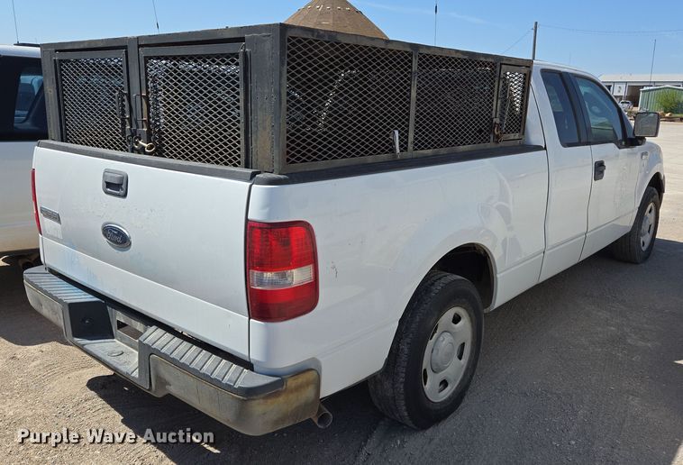 image for item EL5527 2005 Ford F150 SuperCab pickup truck