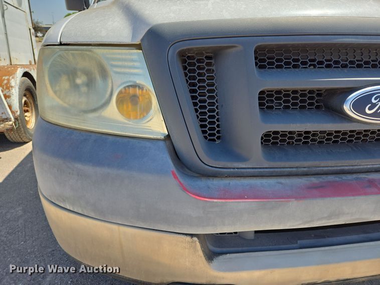 image for item EL5527 2005 Ford F150 SuperCab pickup truck