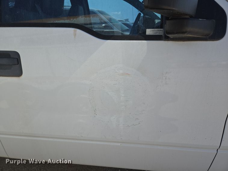 image for item EL5527 2005 Ford F150 SuperCab pickup truck