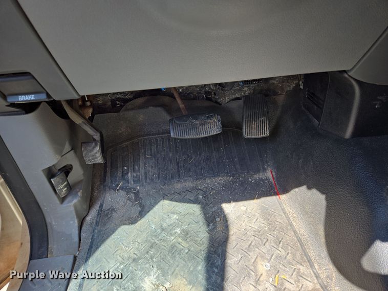 image for item EL5527 2005 Ford F150 SuperCab pickup truck