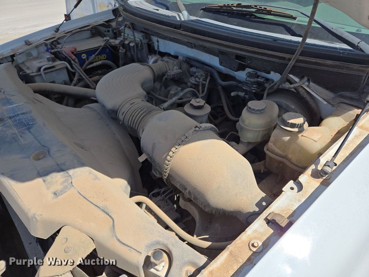 image for item EL5527 2005 Ford F150 SuperCab pickup truck