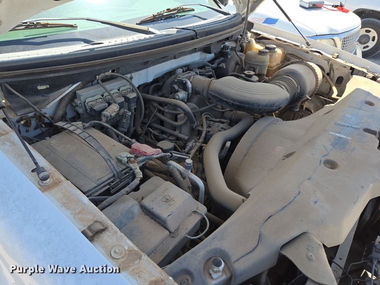 image for item EL5527 2005 Ford F150 SuperCab pickup truck