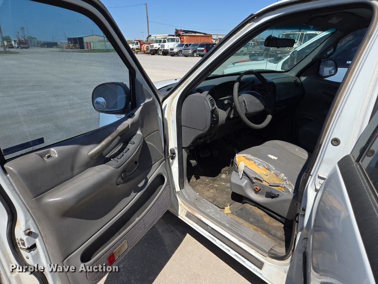 image for item EL5528 1999 Ford Expedition SUV