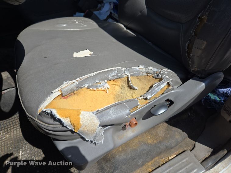 image for item EL5528 1999 Ford Expedition SUV