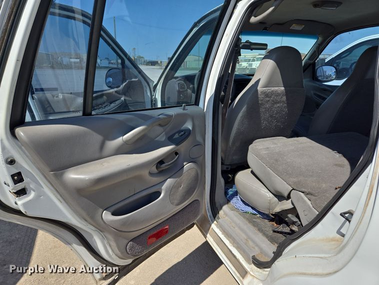 image for item EL5528 1999 Ford Expedition SUV