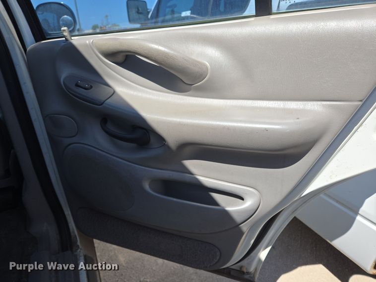 image for item EL5528 1999 Ford Expedition SUV