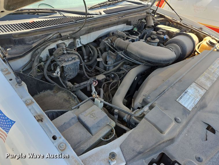 image for item EL5528 1999 Ford Expedition SUV