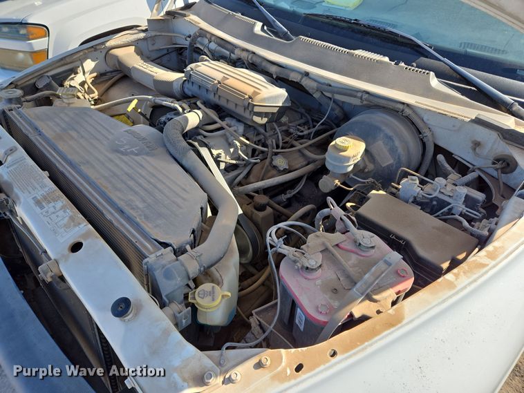 image for item EL5533 2001 Dodge Ram 1500 pickup truck