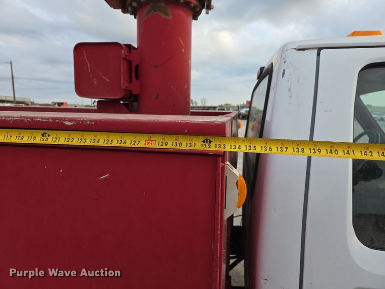 image for item EL5535 1997 Ford F450 Super Duty bucket truck