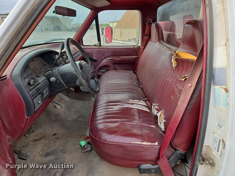 image for item EL5535 1997 Ford F450 Super Duty bucket truck