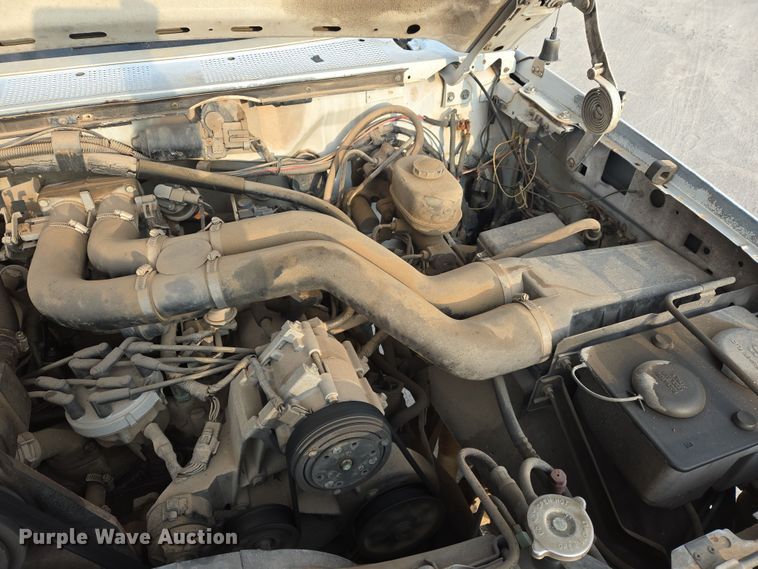 image for item EL5535 1997 Ford F450 Super Duty bucket truck