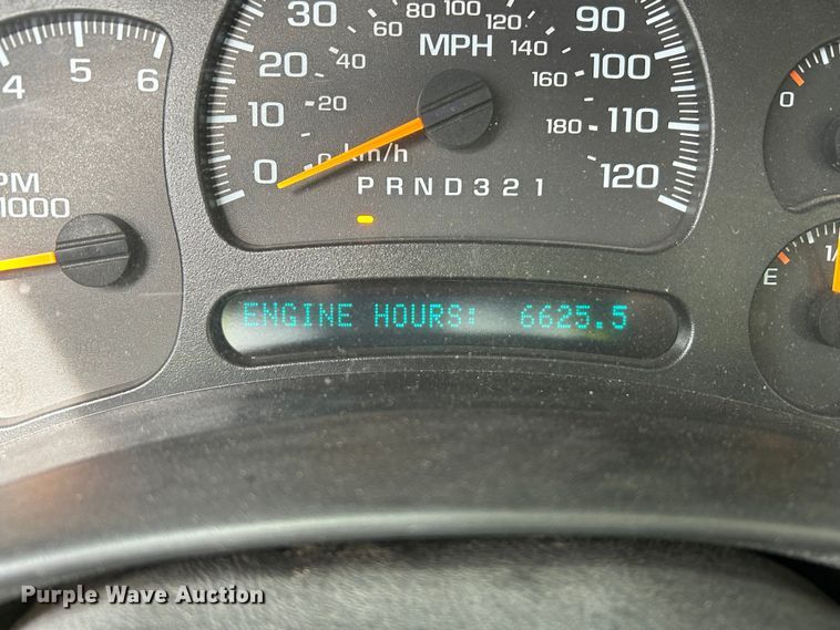 image for item EL5536 2006 Chevrolet Silverado 2500 Ext. Cab pickup truck