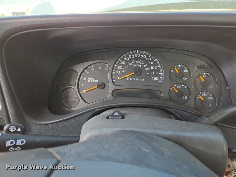 image for item EL5536 2006 Chevrolet Silverado 2500 Ext. Cab pickup truck