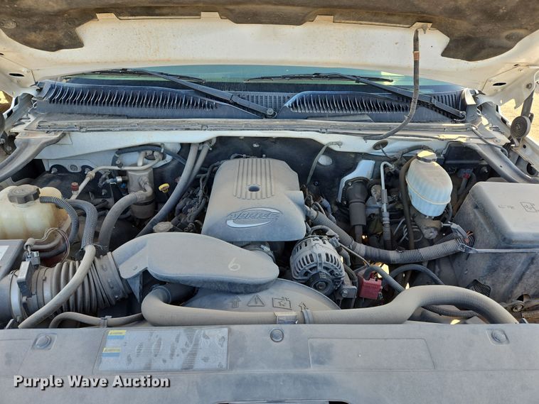 image for item EL5536 2006 Chevrolet Silverado 2500 Ext. Cab pickup truck