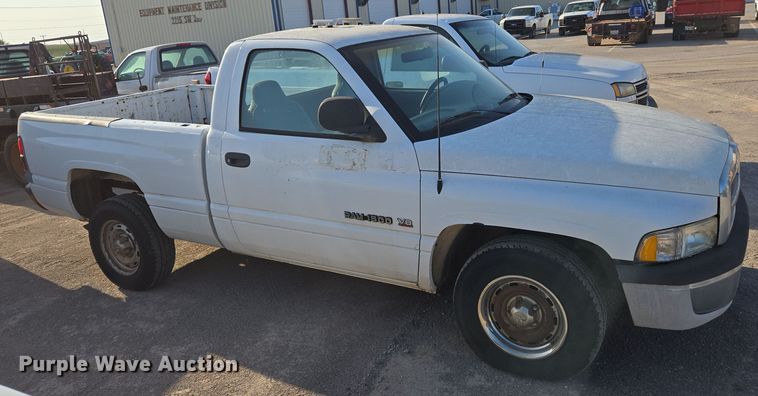 image for item EL5537 1998 Dodge Ram 1500 pickup truck