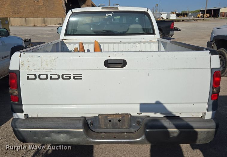image for item EL5537 1998 Dodge Ram 1500 pickup truck