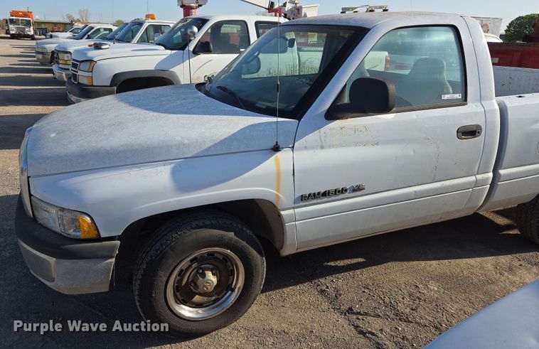 image for item EL5537 1998 Dodge Ram 1500 pickup truck