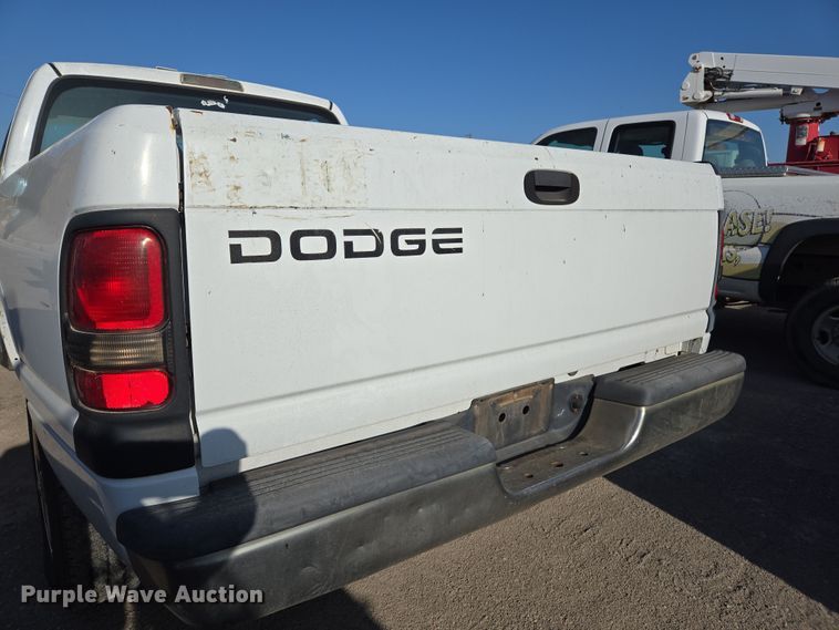 image for item EL5537 1998 Dodge Ram 1500 pickup truck