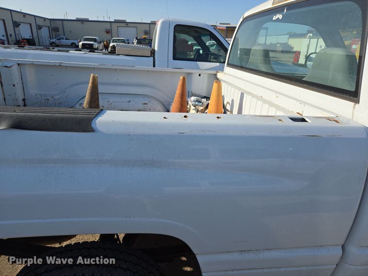 image for item EL5537 1998 Dodge Ram 1500 pickup truck