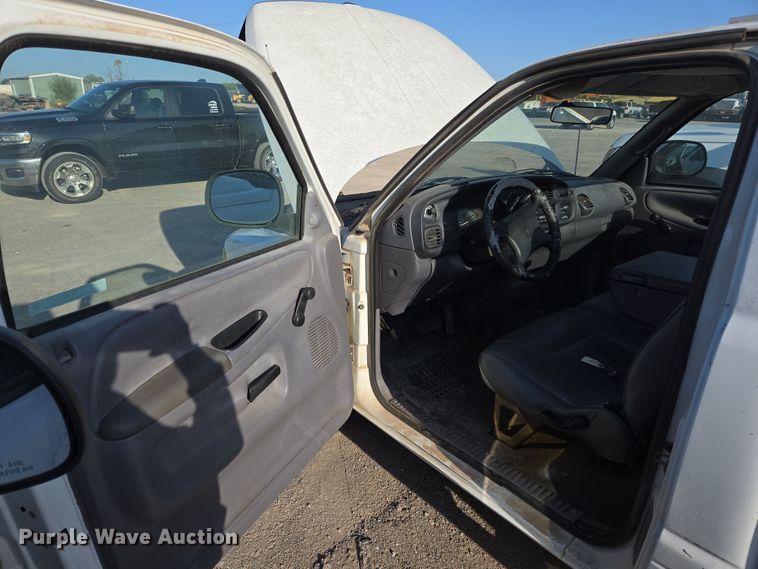 image for item EL5537 1998 Dodge Ram 1500 pickup truck