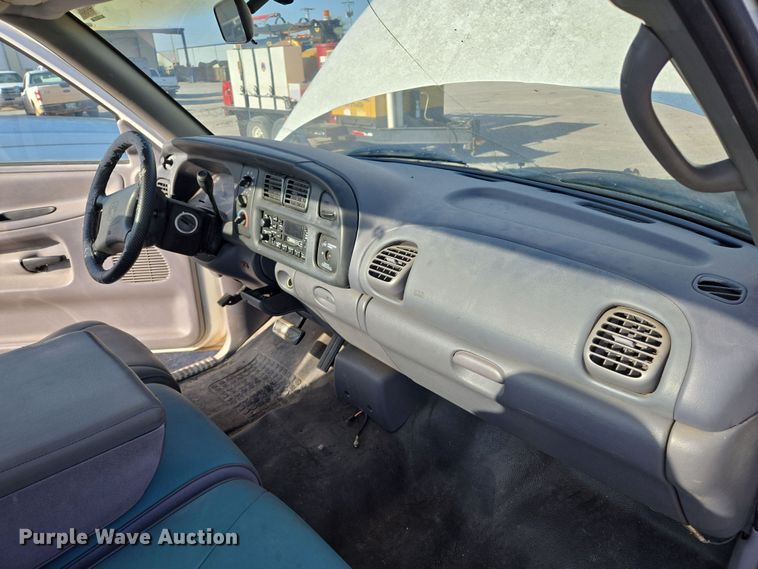 image for item EL5537 1998 Dodge Ram 1500 pickup truck