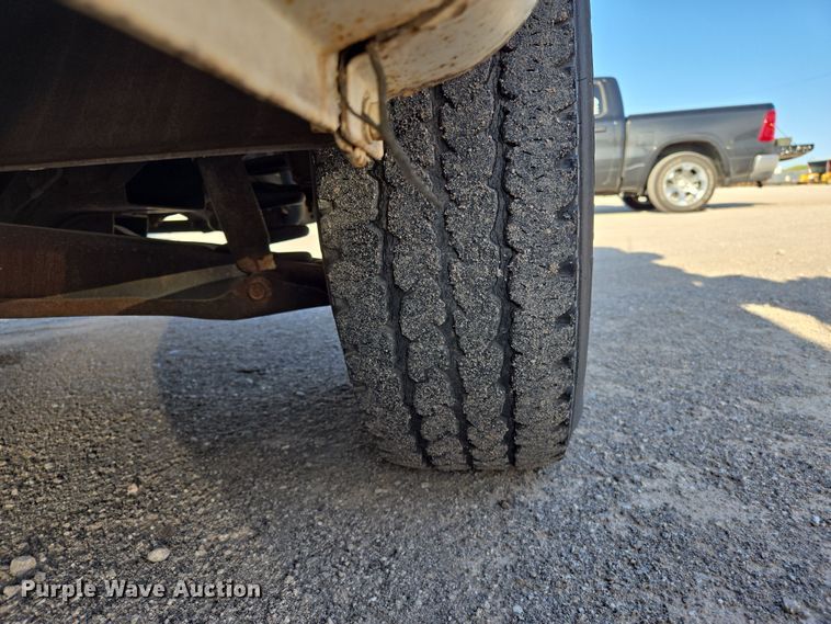 image for item EL5537 1998 Dodge Ram 1500 pickup truck