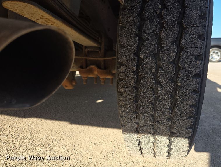 image for item EL5537 1998 Dodge Ram 1500 pickup truck